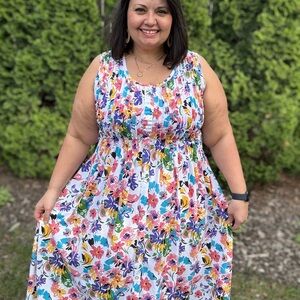 Floral Sleeveless Maxi Dress